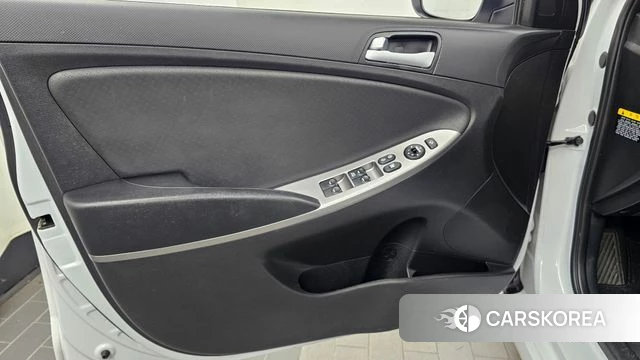 Hyundai Accent (New type) id 4742052 из Кореи 16