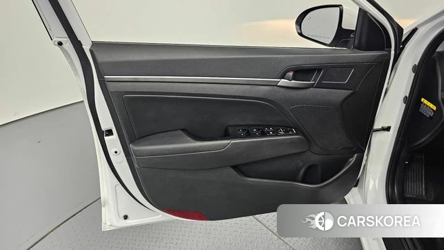 Hyundai Avante AD id 4785786 из Кореи 16