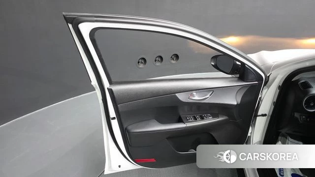 Kia The New K3 2nd generation id 4965678 из Кореи 16