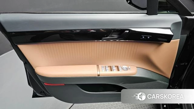 Hyundai Grandeur Hybrid (GN7) id 4834430 из Кореи 16