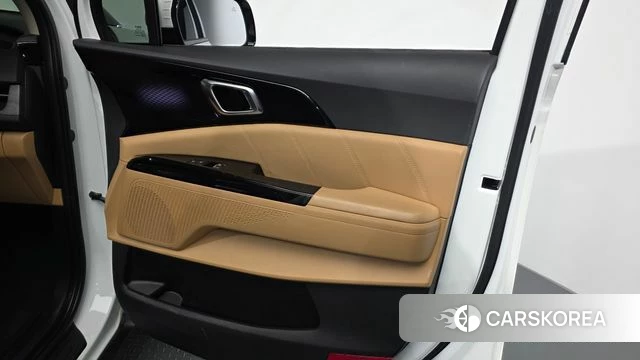 Kia Carnival 4th generation id 4996178 из Кореи 16