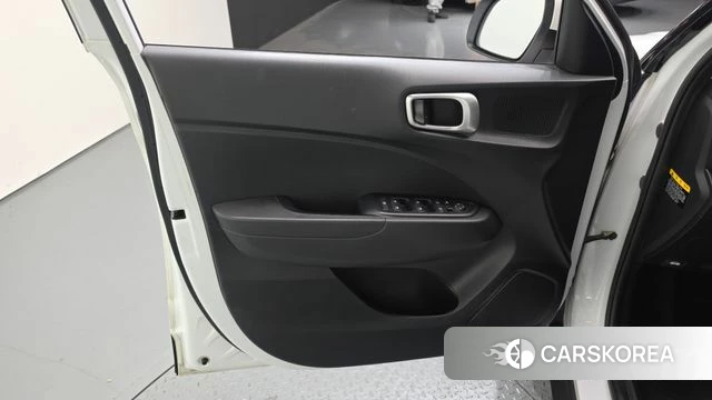 Hyundai Venue id 5041425 из Кореи 16