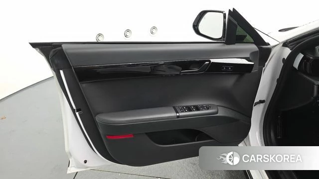 Hyundai Grandeur (GN7) id 4753016 из Кореи 16