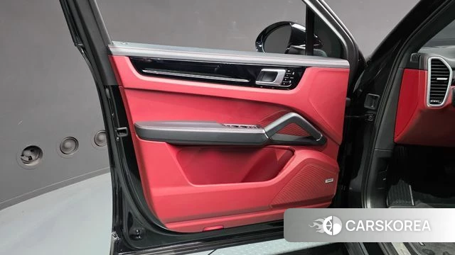 Porsche Cayenne (PO536) id 4519712 из Кореи 16
