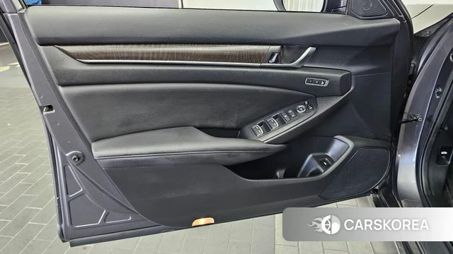 Honda Accord 10th Generation id 5013535 из Кореи 16