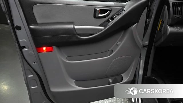 Hyundai The New Grand Starex id 5041742 из Кореи 16
