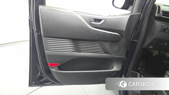Hyundai Staria id 4763955 из Кореи 16
