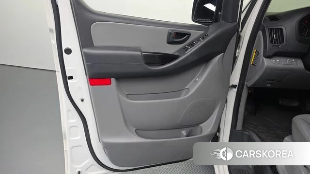 Hyundai The New Grand Starex id 5035045 из Кореи 16