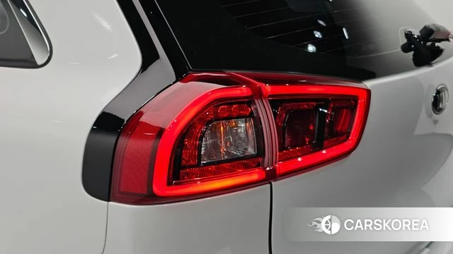 Kia Niro id 5004508 из Кореи 16