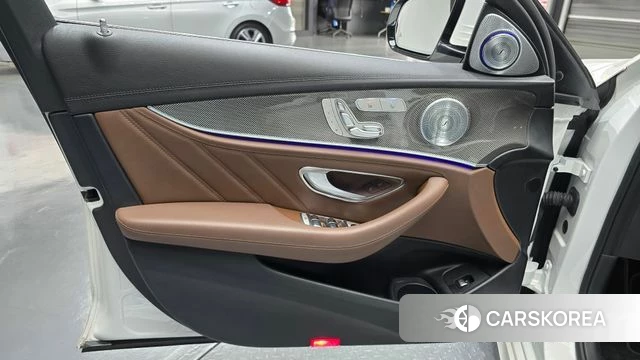 Mercedes-Benz E-Class W213 id 5003595 из Кореи 16