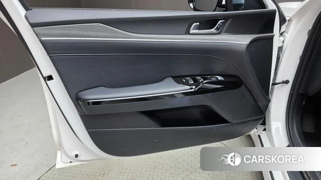 Kia The New K5 Hybrid 3rd generation id 5021387 из Кореи 16