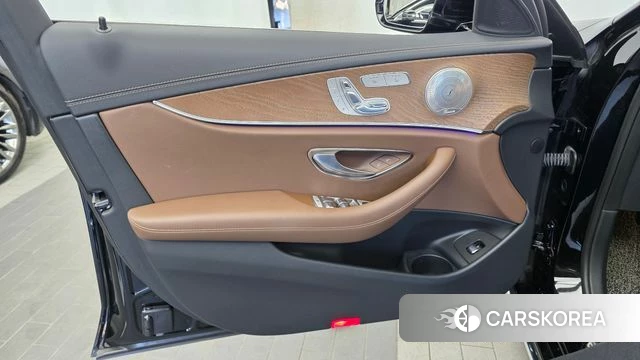 Mercedes-Benz E-Class W213 id 4943009 из Кореи 16