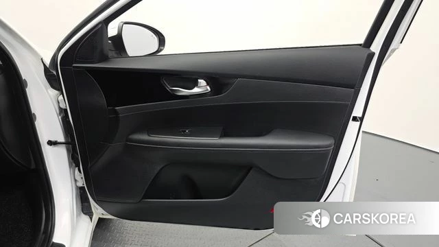 Kia The New K3 2nd generation id 4980758 из Кореи 16