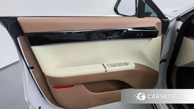 Hyundai Grandeur Hybrid (GN7) id 5002088 из Кореи 16