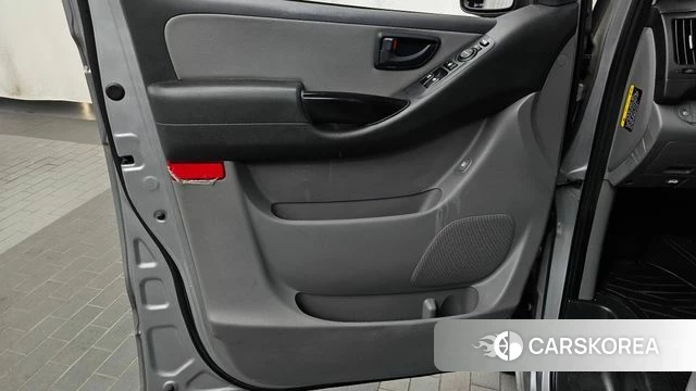 Hyundai The New Grand Starex id 5003997 из Кореи 16