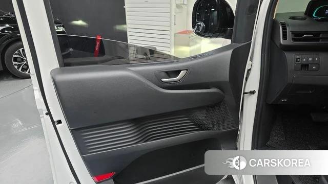 Hyundai Staria id 5016283 из Кореи 16