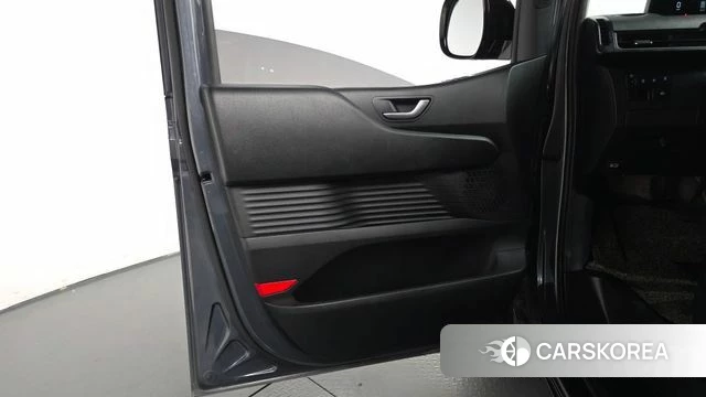 Hyundai Staria id 5017764 из Кореи 16