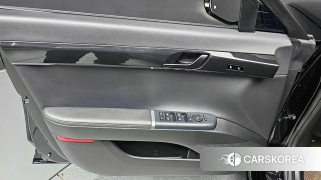 Hyundai Grandeur (GN7) id 4778991 из Кореи 16