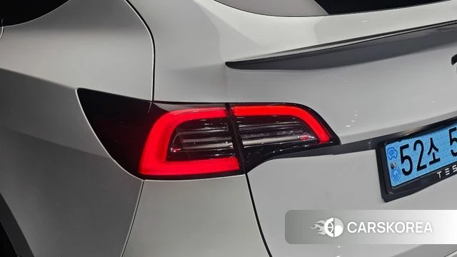 Tesla Model Y id 4750464 из Кореи 16