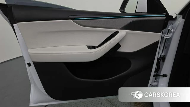 Tesla Model Y id 5025864 из Кореи 16