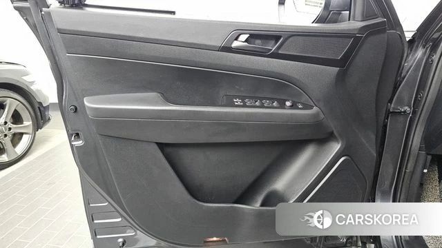 Ssangyong Rexton Sports id 5023387 из Кореи 16