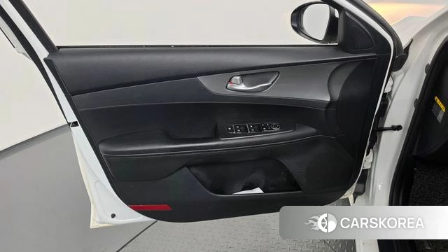Kia Come New K3 id 5024093 из Кореи 16