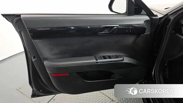 Hyundai Grandeur Hybrid (GN7) id 4958154 из Кореи 16