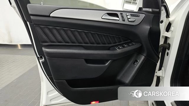 Mercedes-Benz GLE - Class W166 id 5024131 из Кореи 16