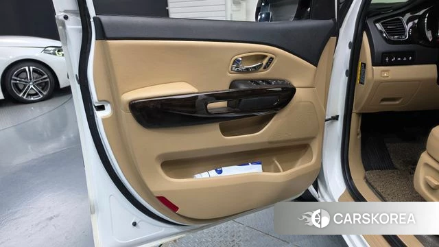 Kia The New Carnival id 4959800 из Кореи 16