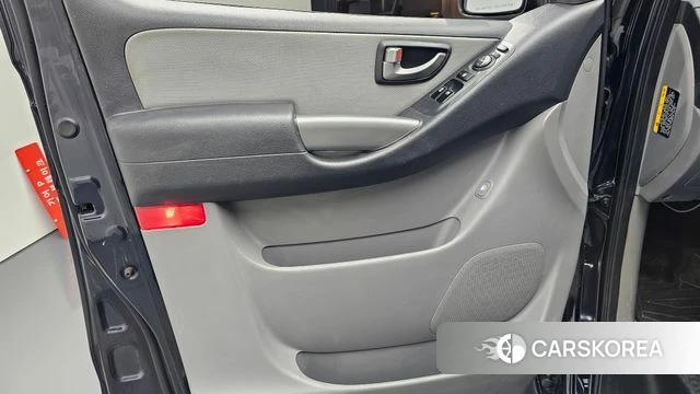 Hyundai The New Grand Starex id 4712545 из Кореи 16