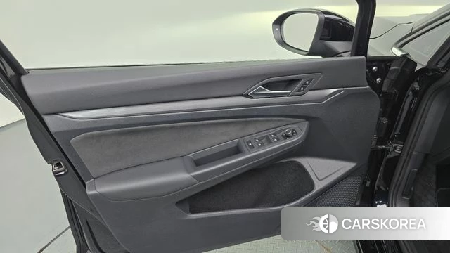 Volkswagen Golf 8th Generation id 5002040 из Кореи 16