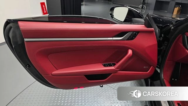 Porsche 911(992) id 4976688 из Кореи 16