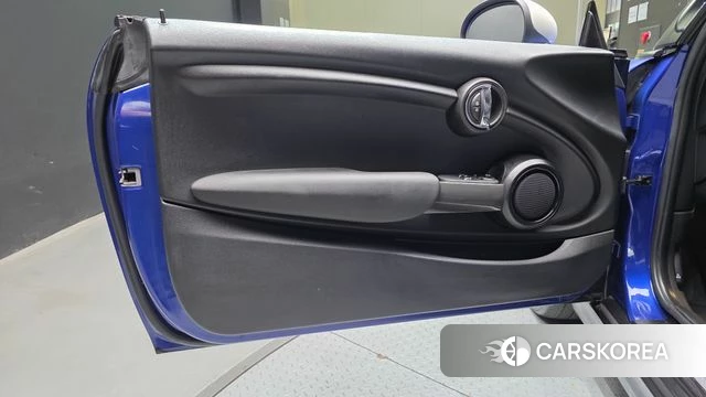 Mini Cooper D id 4923752 из Кореи 16