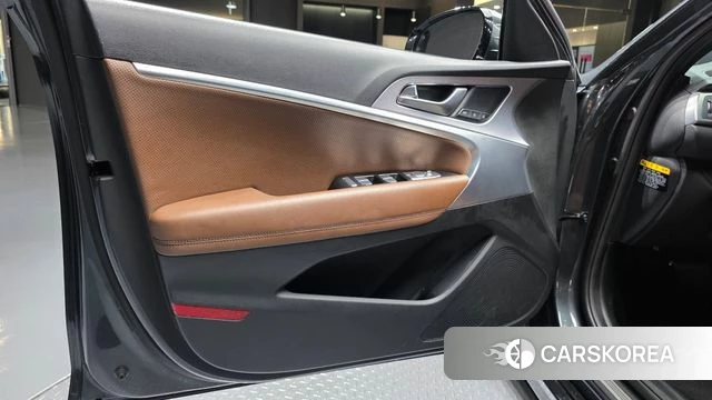 Genesis G70 id 5041530 из Кореи 16