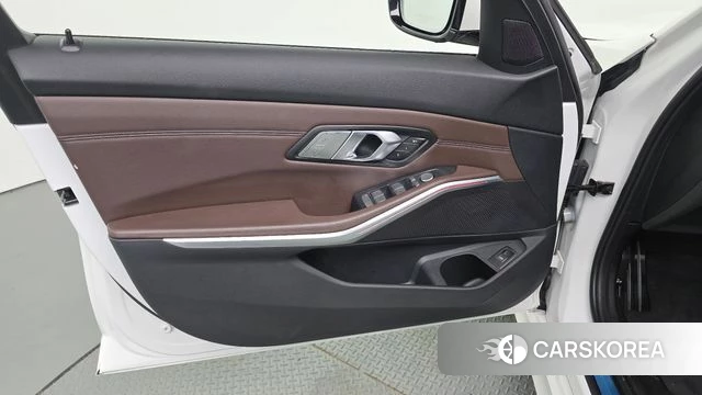 BMW 3 Series (G20) id 5027527 из Кореи 16