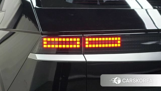 Hyundai Ionic 5 id 5028076 из Кореи 16