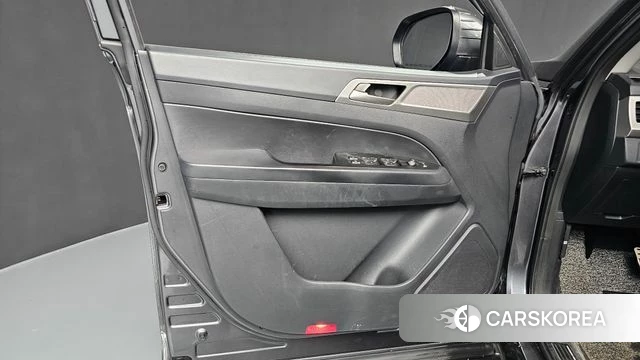 Ssangyong Rexton Sports id 4930737 из Кореи 16
