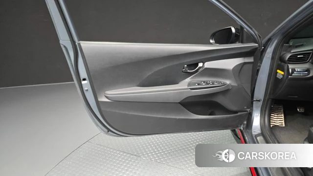 Hyundai Veloster (JS) id 4993101 из Кореи 16