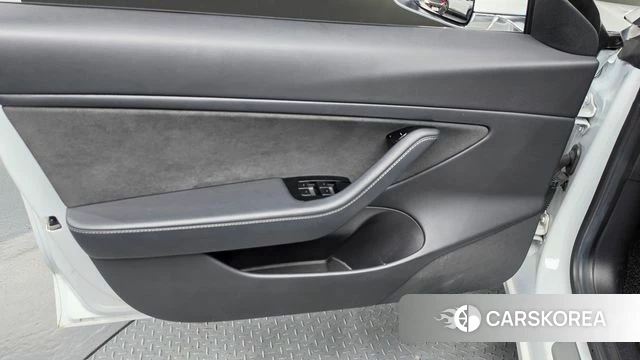 Tesla Model 3 id 4727223 из Кореи 16