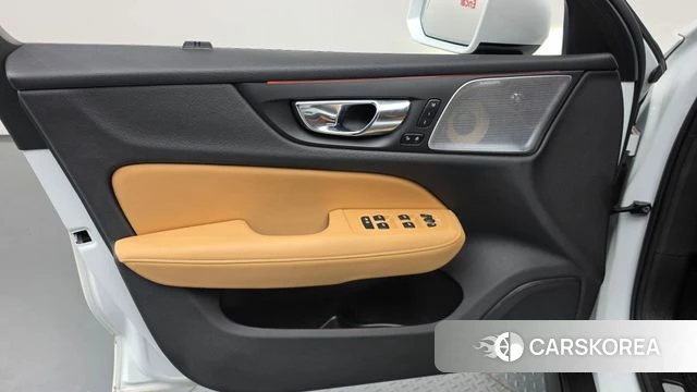Volvo V60 Cross-Country 2nd Generation id 5035195 из Кореи 16