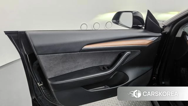 Tesla Model 3 id 4656993 из Кореи 16