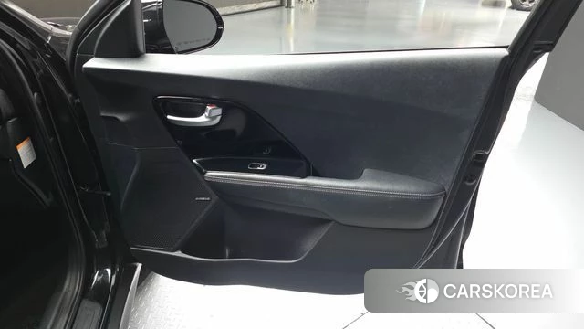 Kia Niro EV id 4930405 из Кореи 16