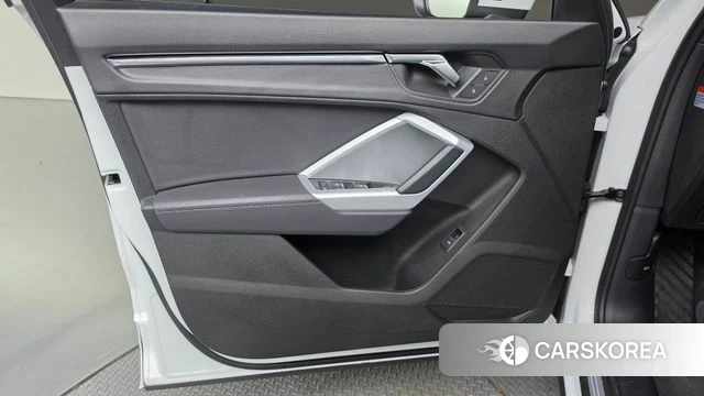 Audi Q3 (F3) id 4986031 из Кореи 16
