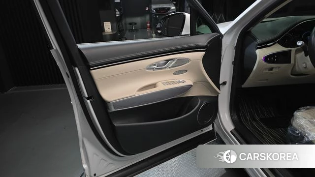 Genesis GV70 id 4965794 из Кореи 16