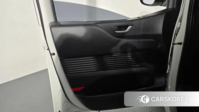 Hyundai Staria id 5051725 из Кореи 16