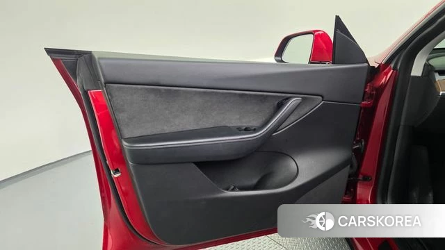 Tesla Model Y id 4769538 из Кореи 16