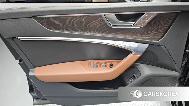 Audi A6 (C8) id 4900013 из Кореи 17