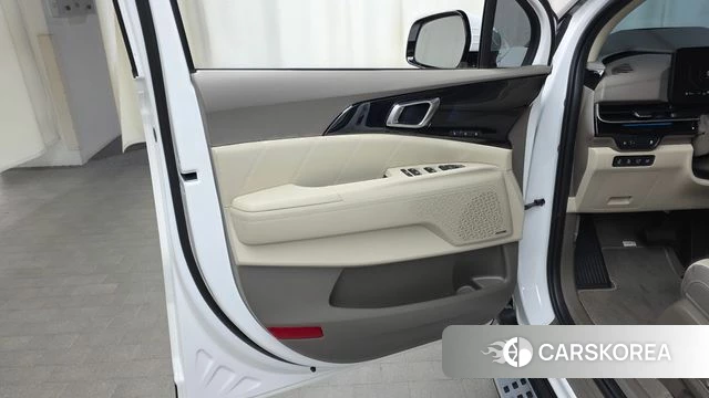 Kia The New Carnival 4th Generation id 5011192 из Кореи 16