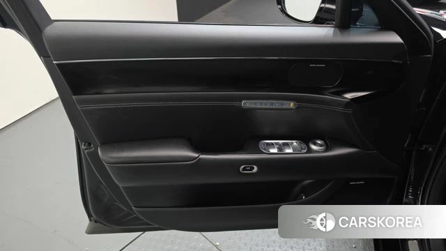 Genesis G90 (RS4) id 5040410 из Кореи 16