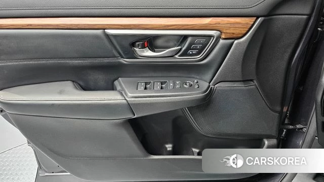 Honda CR-V 5th generation id 4942547 из Кореи 16